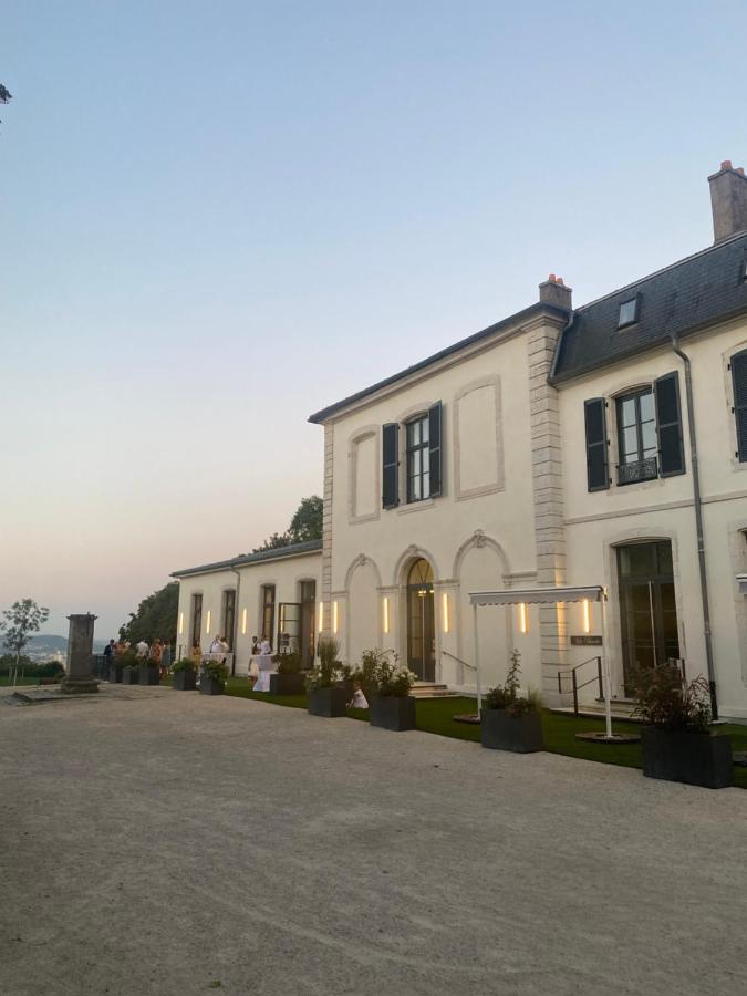 Hotel Au Chateau Villers-lès-Nancy Exteriör bild